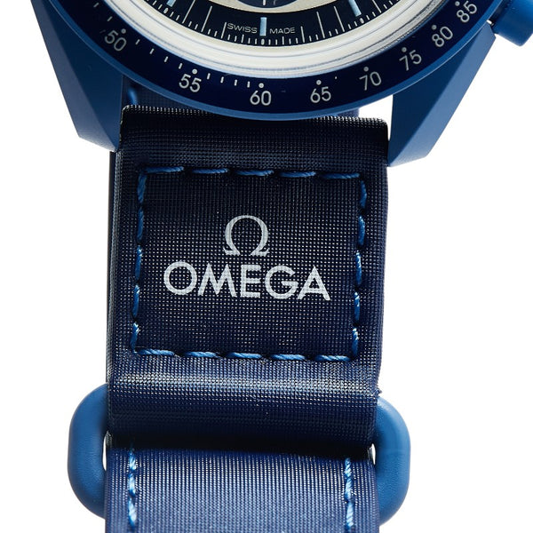 オメガ ×スウォッチ MISSION TO SUPER BLUE MOON ミッション トゥ ザ スーパーブルームーン 腕時計 SO33N700 クオーツ ホワイト文字盤 ナイロン バイオセラミック メンズ OMEGA 【中古】