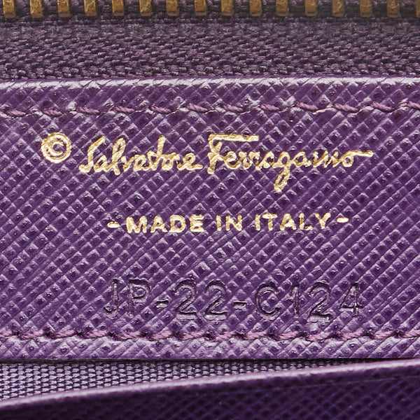 サルヴァトーレフェラガモ ヴァラリボン ラウンドファスナー 長財布 JP-22-C124 パープル レザー レディース Salvatore Ferragamo 【中古】