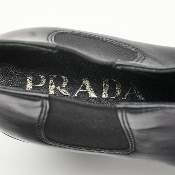 プラダ ショートブーツ サイズ：34 1/2 ブラック レザー レディース PRADA 【中古】