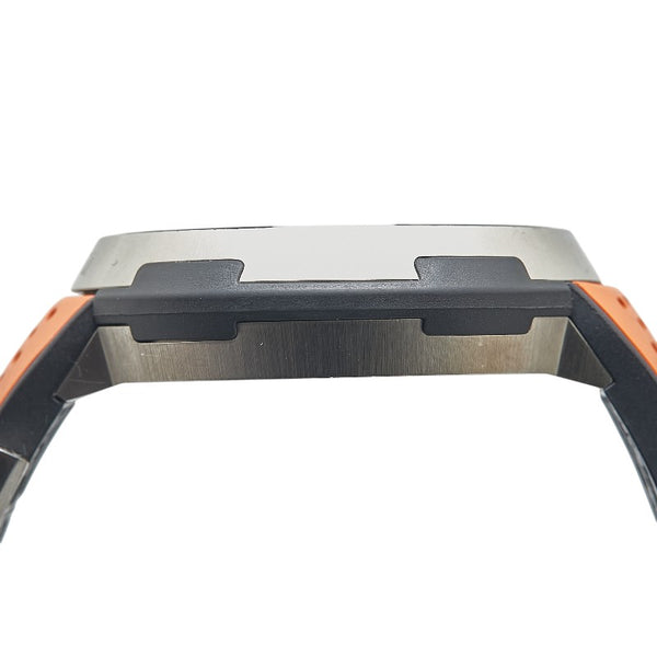 グッチ アイグッチ スポーツ ワールドタイム 腕時計 114.1 クオーツ ブラック文字盤 ステンレススチール ラバー メンズ GUCCI 【中古】