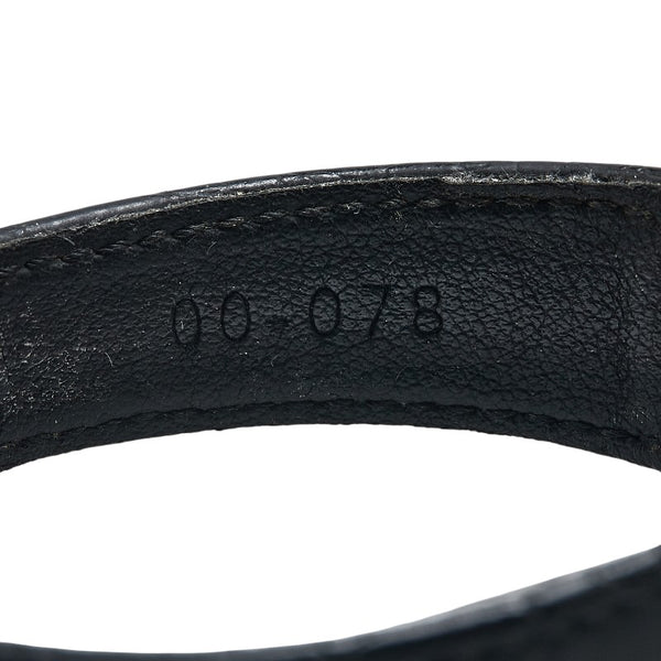 グッチ 腕時計 7200M クオーツ ホワイト文字盤 メッキ レザー レディース GUCCI 【中古】