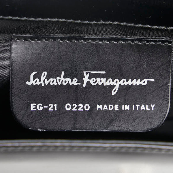 サルヴァトーレフェラガモ ガンチーニ ショルダーバッグ ブラック シルバー レザー レディース Salvatore Ferragamo 【中古】