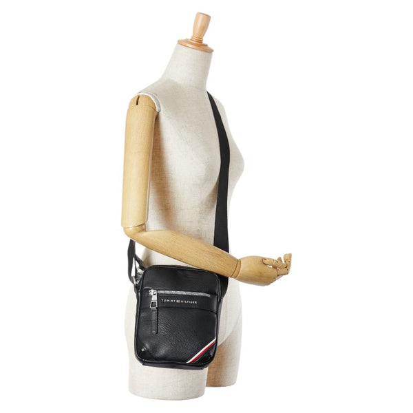 トミーヒルフィガー 1985 PU MINI REPORTER ミニリポーター 斜め掛け ショルダーバッグ ポシェット ブラック レザー メンズ TOMMY HILFIGER 【中古】
