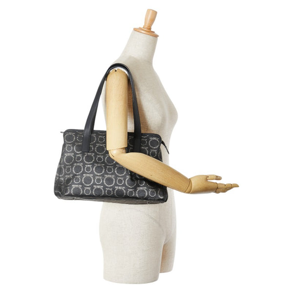 サルヴァトーレフェラガモ ガンチーニ トートバッグ ハンドバッグ AU-21/7919 ブラック シルバー PVC レザー レディース Salvatore Ferragamo 【中古】