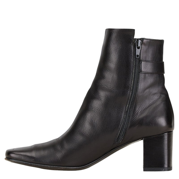 サルヴァトーレフェラガモ ガンチーニ ブーツ ショートブーツ サイズ：7C ブラック レザー レディース Salvatore Ferragamo 【中古】