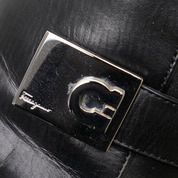 サルヴァトーレフェラガモ ガンチーニ ブーツ ショートブーツ サイズ：7C ブラック レザー レディース Salvatore Ferragamo 【中古】