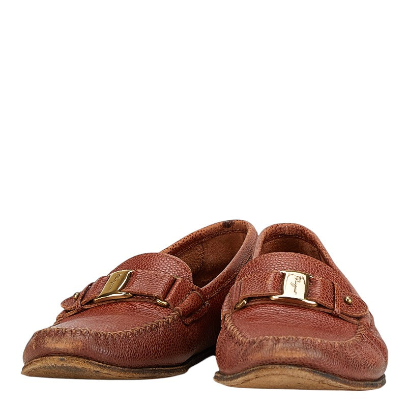 サルヴァトーレフェラガモ ヴァラ ローファー サイズ：6 ブラウン レザー レディース Salvatore Ferragamo 【中古】