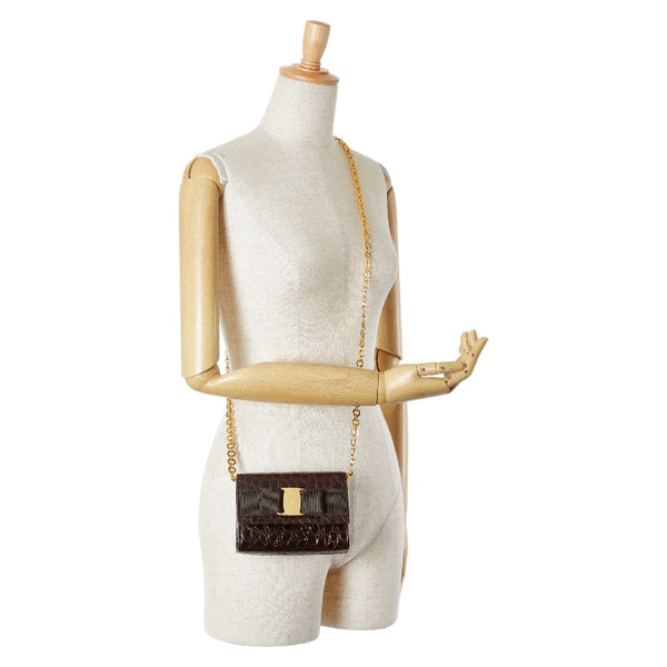 サルヴァトーレフェラガモ ヴァラリボン がま口 チェーン ミニショルダーバッグ AQ213202 ブラウン レザー レディース Salvatore Ferragamo 【中古】