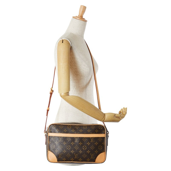ルイ ヴィトン モノグラム トロカデロ30 斜め掛け ショルダーバッグ M51272 ブラウン PVC レザー レディース LOUIS VUITTON 【中古】