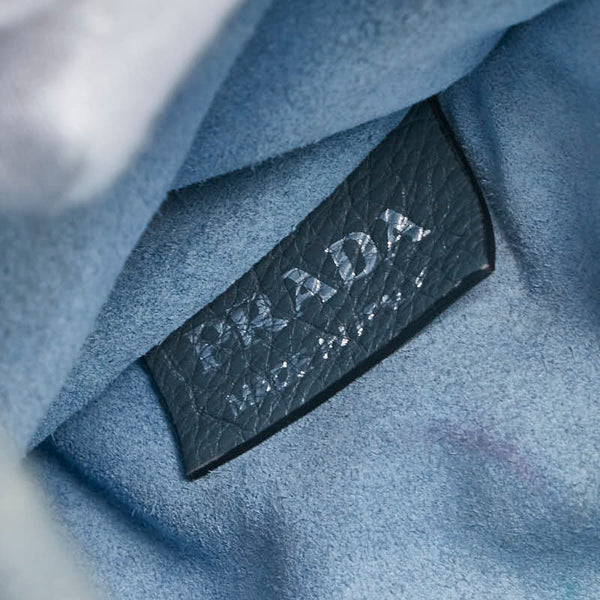プラダ エティケット スタッズ 斜め掛け ショルダーバッグ ライトブルー レザー レディース PRADA 【中古】