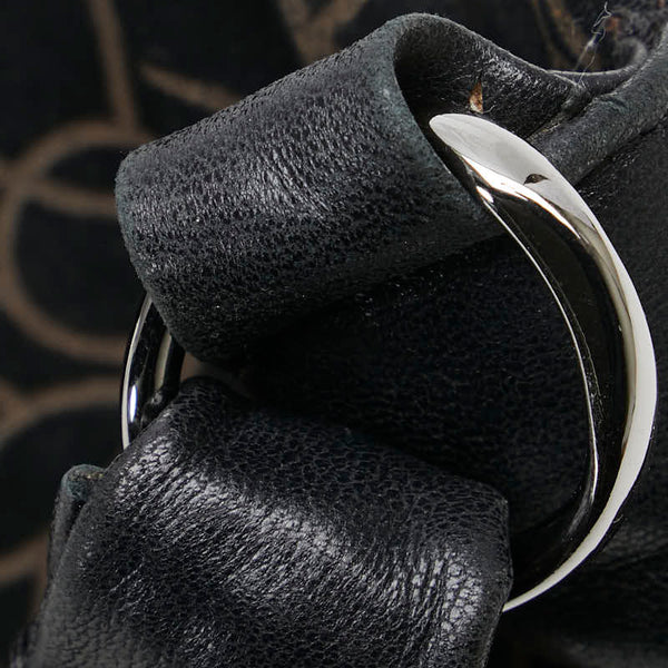 シャネル ココマーク カメリア フラワー ショルダーバッグ ブラック スウェット レディース CHANEL 【中古】