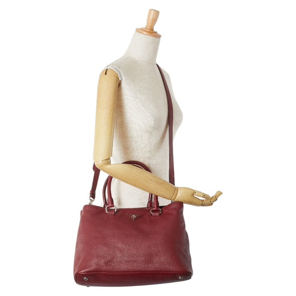 プラダ 三角ロゴプレート ハンドバッグ ショルダーバッグ 2WAY レッド ボルト レザー レディース PRADA 【中古】