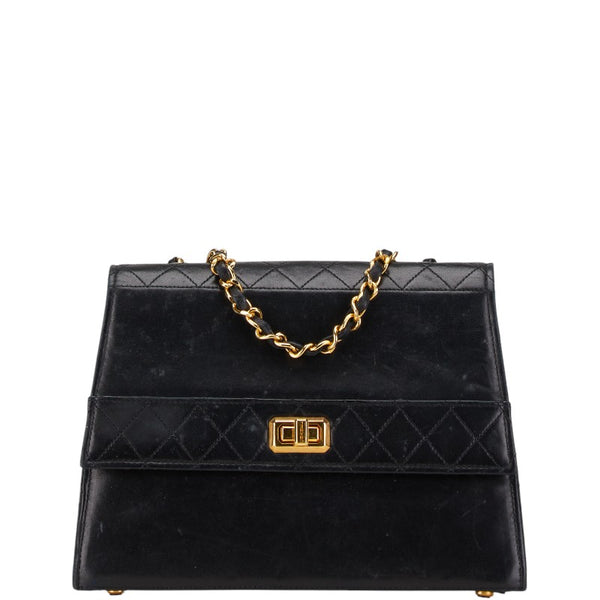 シャネル マトラッセ 斜め掛け チェーン ショルダーバッグ ブラック ラムスキン レディース CHANEL 【中古】