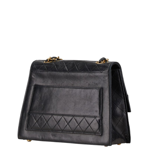 シャネル マトラッセ 斜め掛け チェーン ショルダーバッグ ブラック ラムスキン レディース CHANEL 【中古】