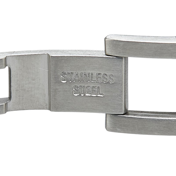 グッチ Gタイムレス 腕時計 YA1265028 クオーツ シルバー文字盤 ステンレススチール レディース GUCCI 【中古】