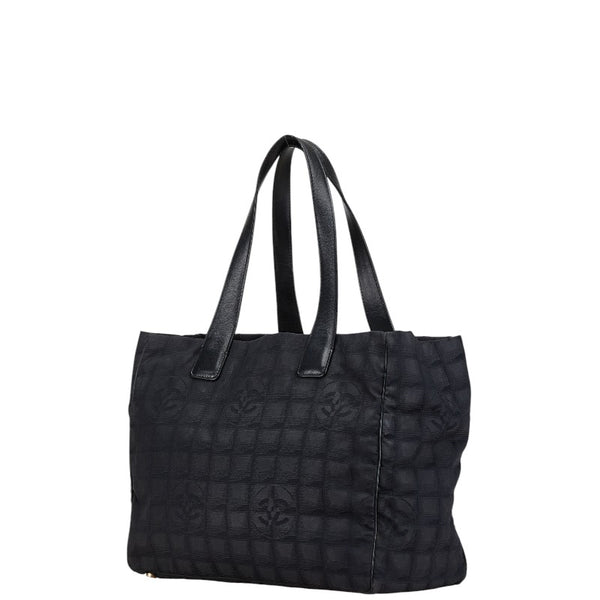 シャネル ニュートラベルライン トートMM トートバッグ ハンドバッグ ブラック ナイロン レザー レディース CHANEL 【中古】