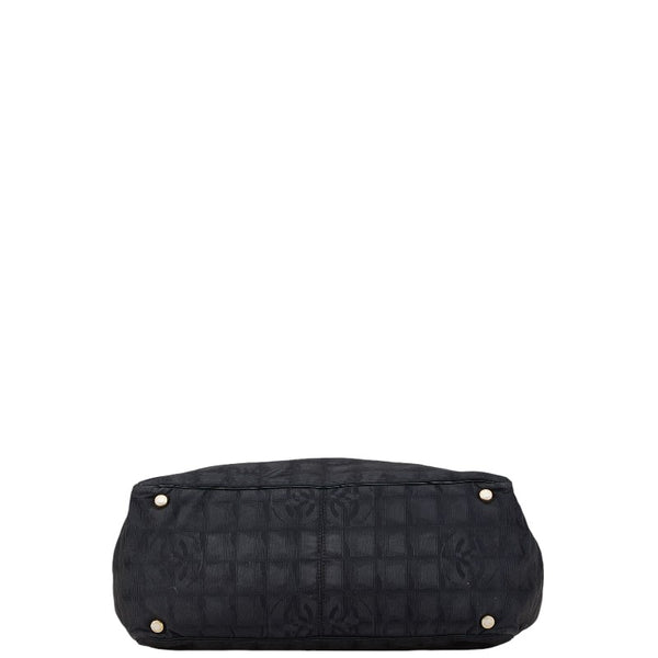 シャネル ニュートラベルライン トートMM トートバッグ ハンドバッグ ブラック ナイロン レザー レディース CHANEL 【中古】