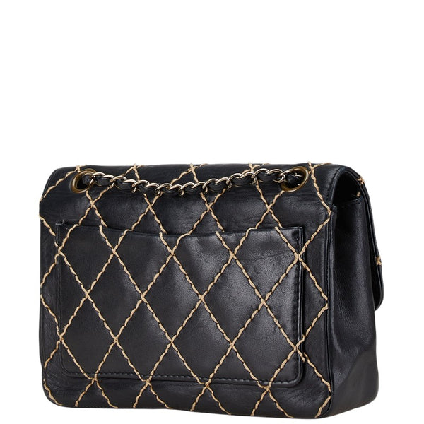 シャネル マトラッセ ワイルドステッチ チェーン ショルダーバッグ ブラック レザー レディース CHANEL 【中古】