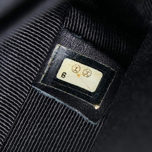 シャネル マトラッセ ワイルドステッチ チェーン ショルダーバッグ ブラック レザー レディース CHANEL 【中古】