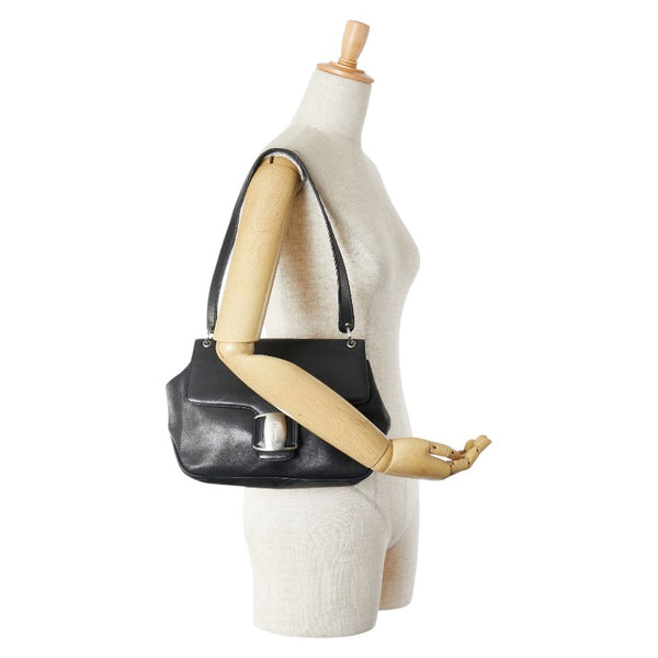 サルヴァトーレフェラガモ ヴァラ ワンショルダーバッグ AU-21 8691 ブラック レザー レディース Salvatore Ferragamo 【中古】