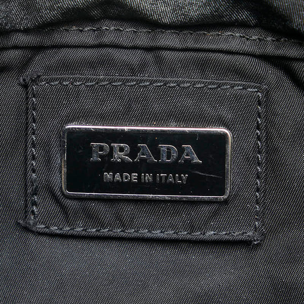 プラダ 三角ロゴプレート ボディバッグ ウエストバッグ ブラック ナイロン レディース PRADA 【中古】