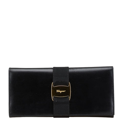 サルヴァトーレフェラガモ ヴァラリボン 二つ折り財布 ブラック レザー レディース Salvatore Ferragamo 【中古】