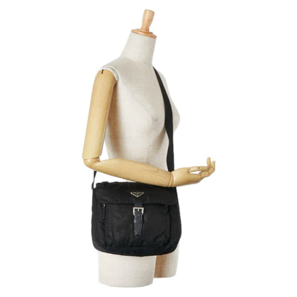 プラダ 三角ロゴプレート ショルダーバッグ ブラック ナイロン レザー レディース PRADA 【中古】