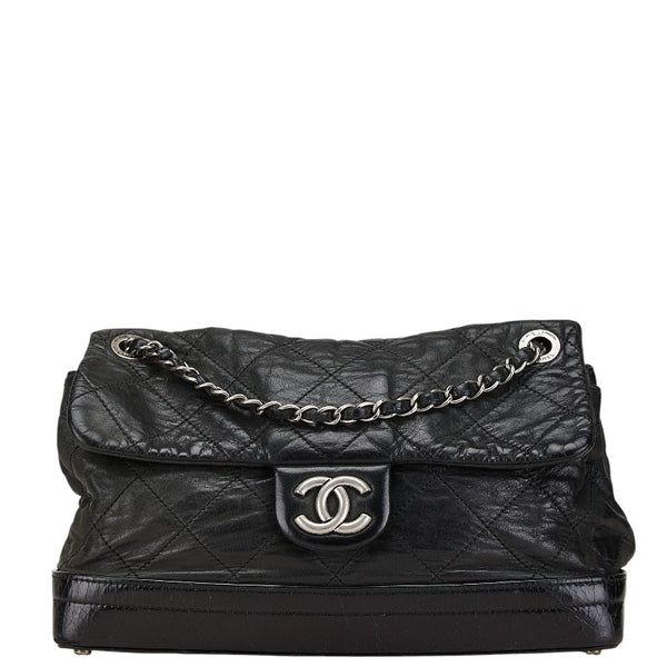 シャネル マトラッセ ココマーク チェーン ショルダーバッグ ブラック ラムスキン レディース CHANEL 【中古】