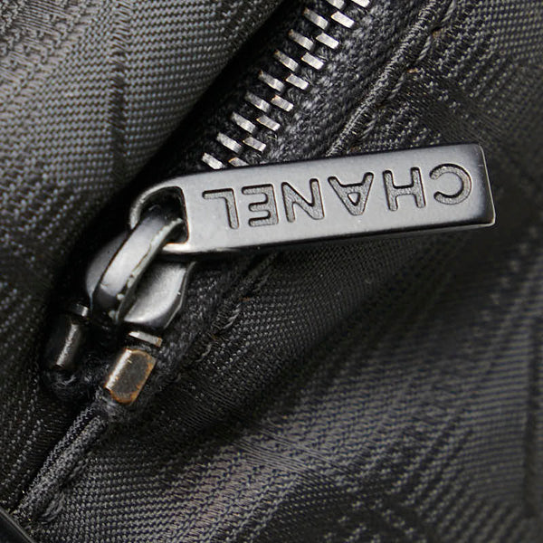 シャネル ニュートラベルライン バニティバッグ ブラック ナイロン レザー レディース CHANEL 【中古】