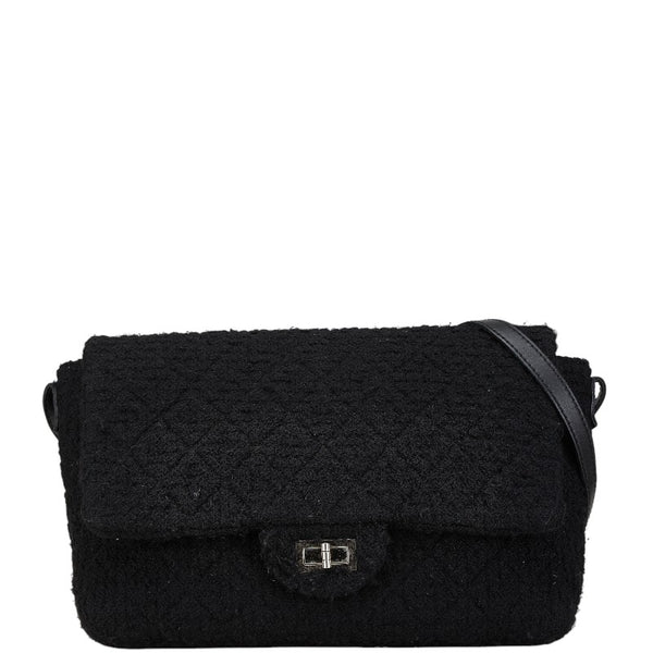シャネル キルティング 斜め掛け ショルダーバッグ ブラック ツイード レザー レディース CHANEL 【中古】