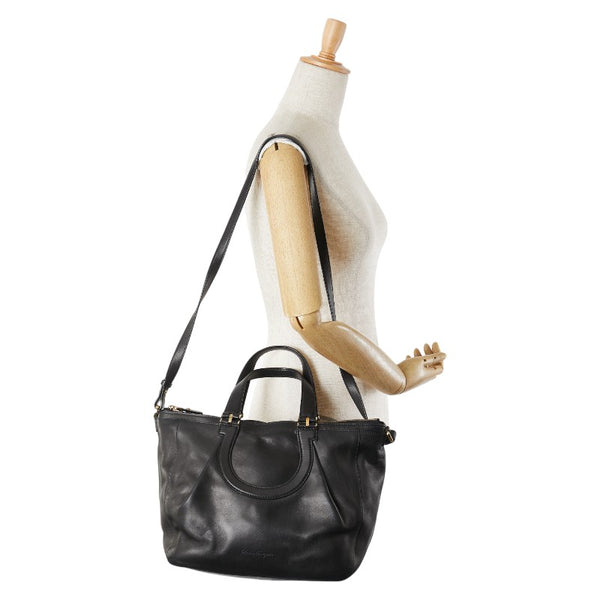 サルヴァトーレフェラガモ ガンチーニ ショルダーバッグ トートバッグ 2WAY F702 ブラック レザー レディース Salvatore Ferragamo 【中古】