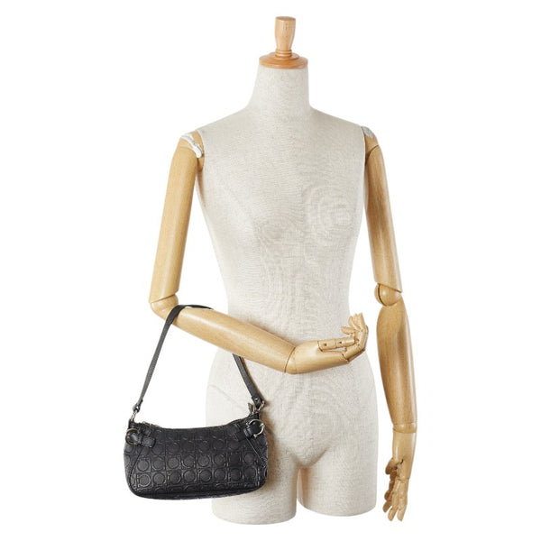 サルヴァトーレフェラガモ ガンチーニ ポーチ AU-21/4435 ブラック PVC レザー レディース Salvatore Ferragamo 【中古】