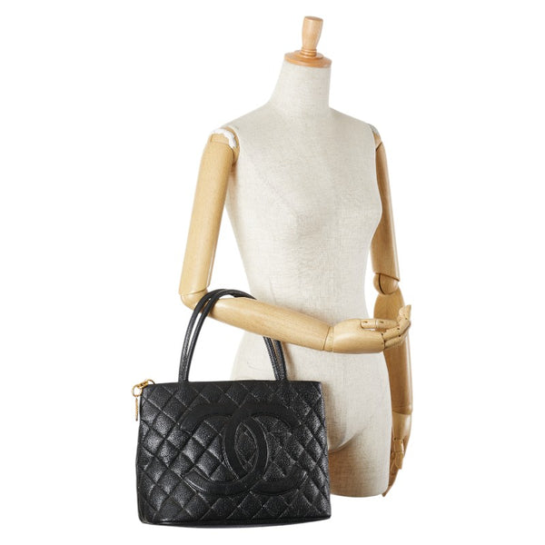 シャネル マトラッセ 復刻トート ココマーク トートバッグ ブラック キャビアスキン レディース CHANEL 【中古】