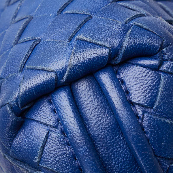 ボッテガヴェネタ イントレチャート 斜め掛け ショルダーバッグ ブルー レザー レディース BOTTEGAVENETA 【中古】