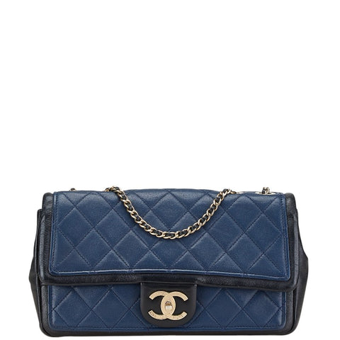 シャネル ココマーク マトラッセ バイカラー チェーン ショルダーバッグ ネイビー ブラック ラムスキン レディース CHANEL 【中古】