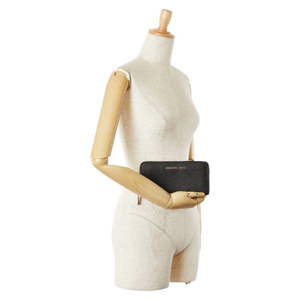 マイケルコース ラウンドファスナー 長財布 ブラック PVC レザー レディース Michael Kors 【中古】