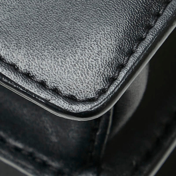 フェンディ キャナイ スモール 斜め掛け チェーン ショルダーバッグ 8M0381 ブラック レザー レディース FENDI 【中古】