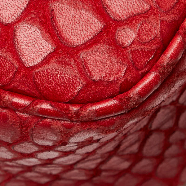 サルヴァトーレフェラガモ 型押し 斜め掛け ショルダーバッグ レッド レザー レディース Salvatore Ferragamo 【中古】