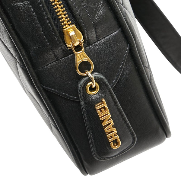 シャネル マトラッセ ショルダーバッグ ブラック ラムスキン レディース CHANEL 【中古】