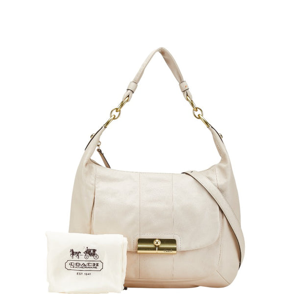 コーチ クリスティン 斜め掛け ショルダーバッグ 16787 ベージュ レザー レディース COACH 【中古】