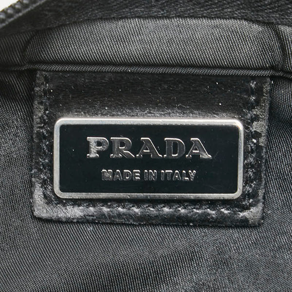 プラダ 三角ロゴプレート 斜め掛け ショルダーバッグ ブラック ナイロン レディース PRADA 【中古】