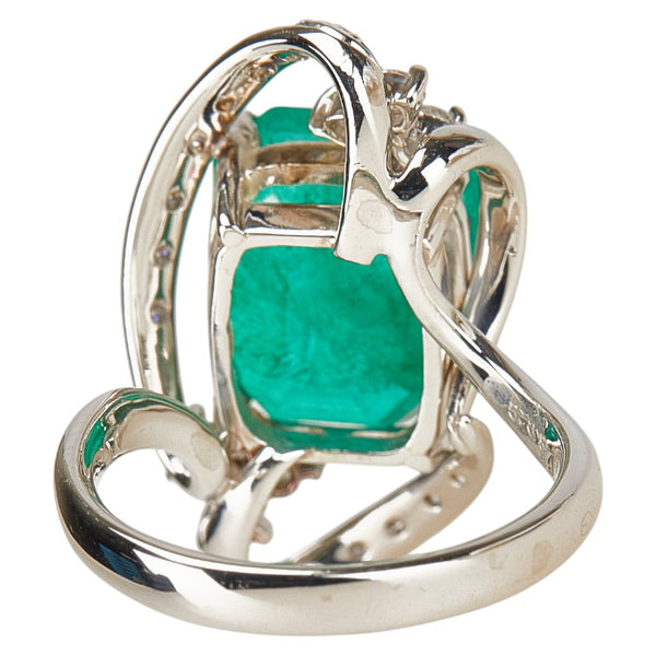 Pt900 プラチナ エメラルド5.85ct ダイヤ0.35ct リング 指輪 レディース 11号 【中古】