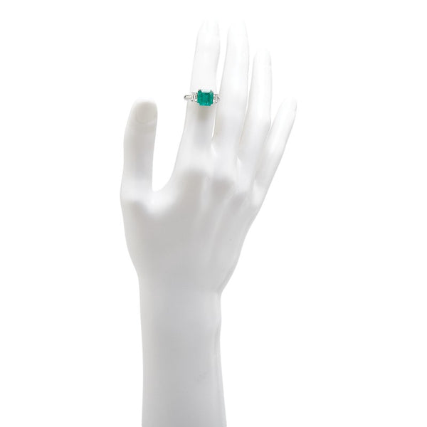Pt900 プラチナ エメラルド3.17ct ダイヤ0.51ct リング 指輪 レディース 13号 【中古】