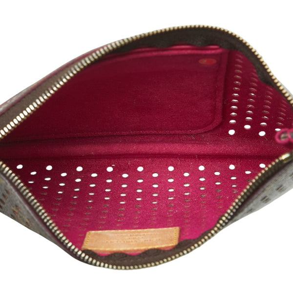 ルイ ヴィトン モノグラム ペルフォ ポシェット プラット ポーチ M95219 フューシャ PVC レザー レディース LOUIS VUITTON 【中古】