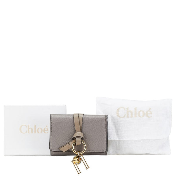クロエ アルファベット 三つ折り財布 グレー レザー レディース Chloe 【中古】