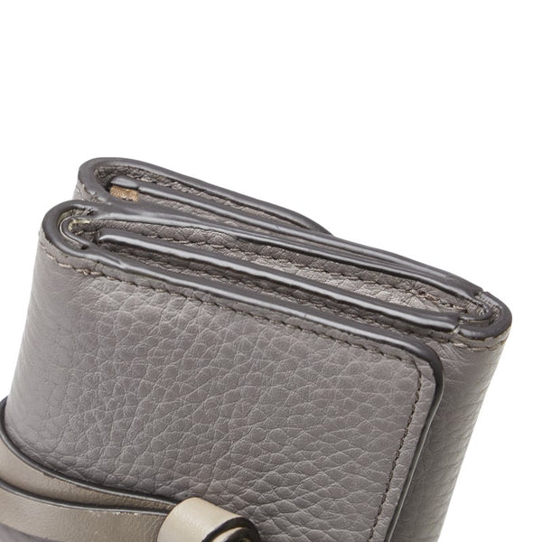 クロエ アルファベット 三つ折り財布 グレー レザー レディース Chloe 【中古】