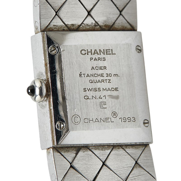 シャネル マトラッセ 腕時計 H0009 クオーツ ブラック文字盤 ステンレススチール レディース CHANEL 【中古】