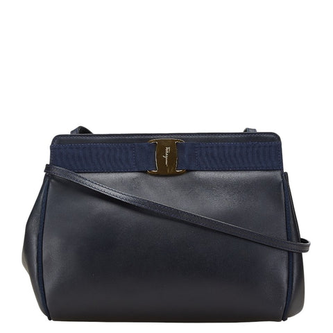 サルヴァトーレフェラガモ ヴァラリボン 斜め掛け ショルダーバッグ ネイビー レザー レディース Salvatore Ferragamo 【中古】