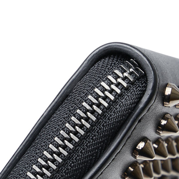 クリスチャンルブタン スタッズ ラウンドファスナー コインケース ブラック レザー レディース Christian Louboutin 【中古】