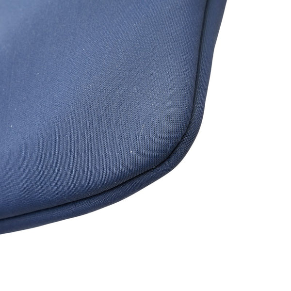 エルメス トゥルース フラット ネオバンGM ポーチ ネイビー ポリアミド レディース HERMES 【中古】